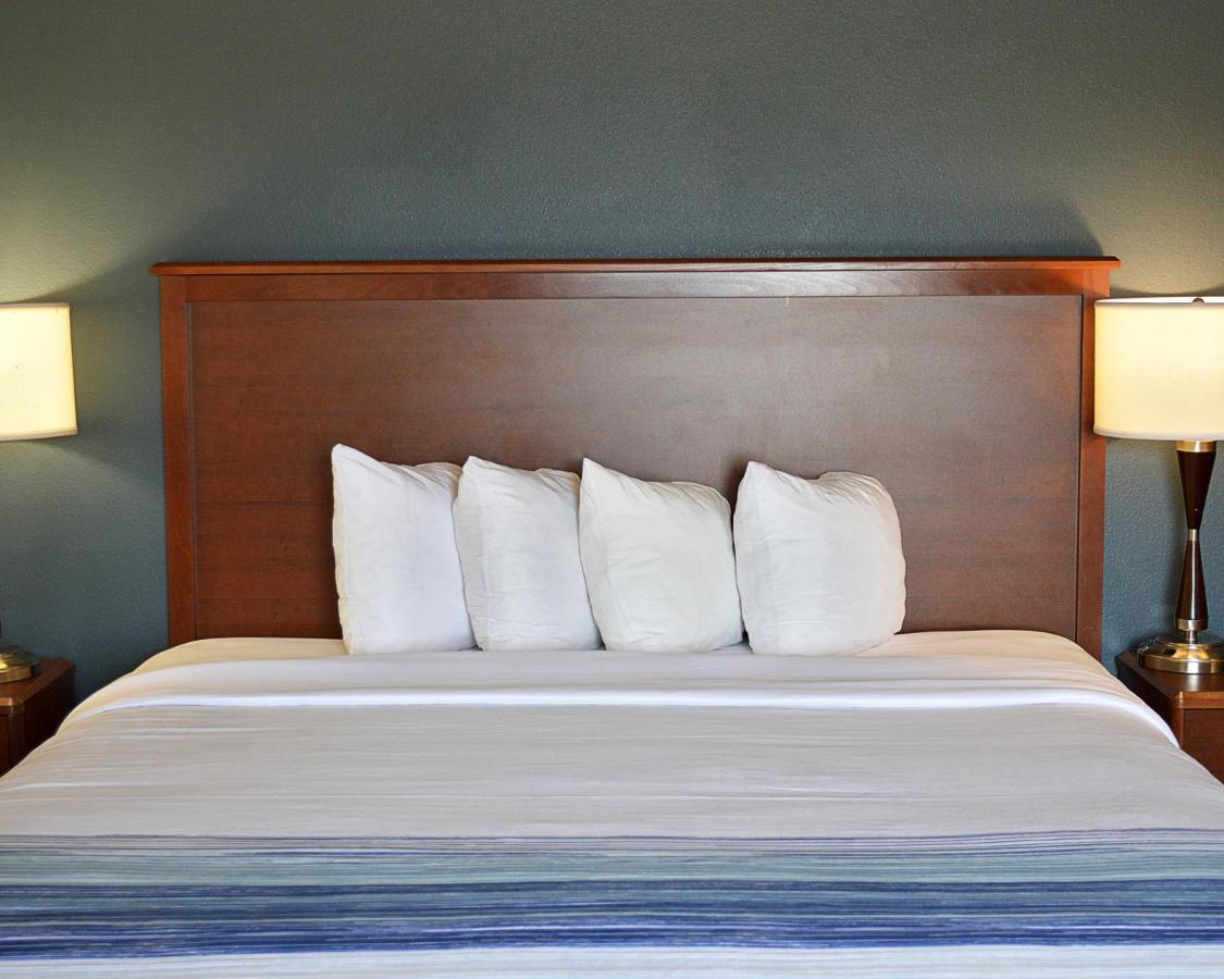 Americinn By Wyndham Spencer Buitenkant foto