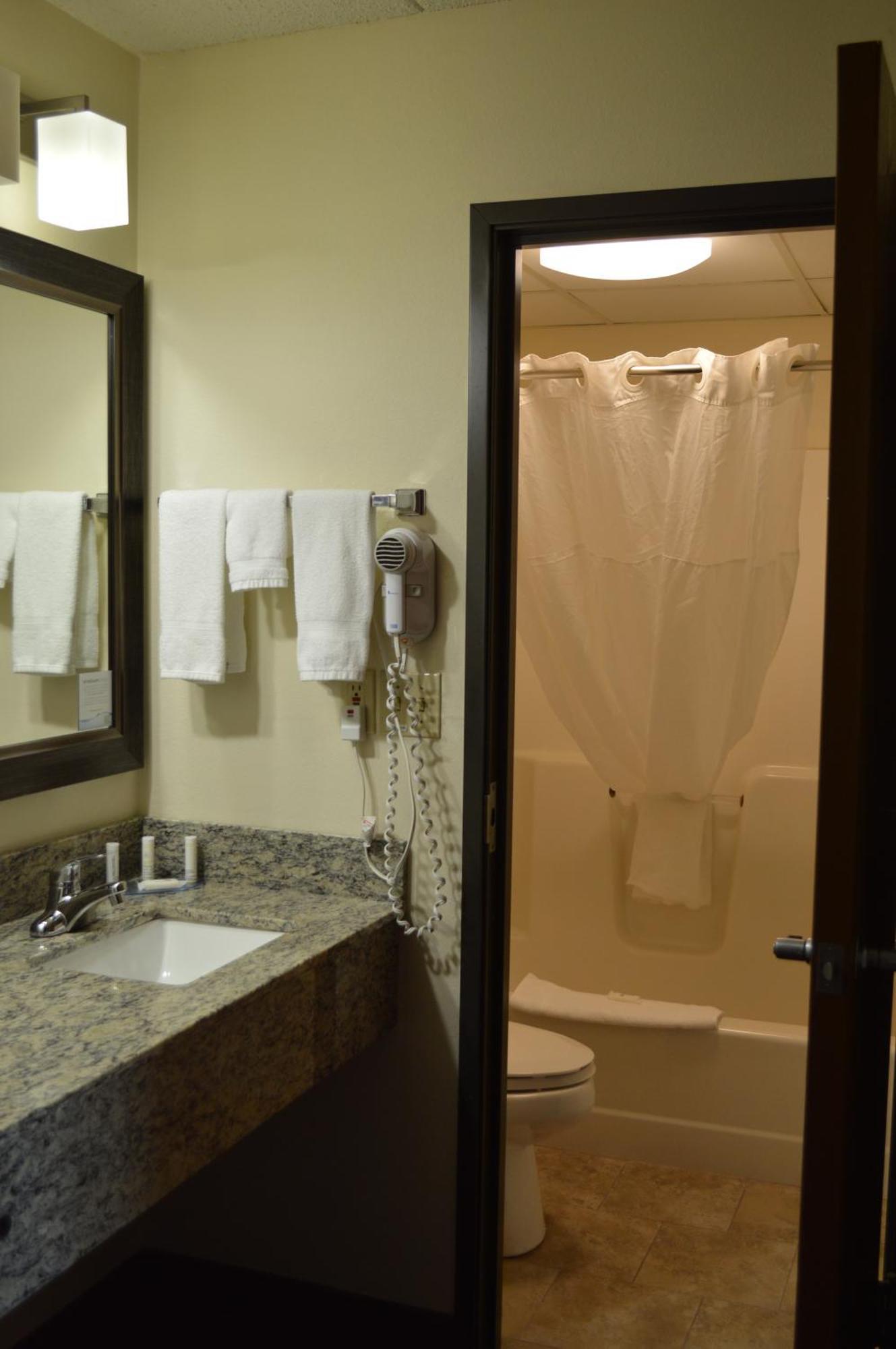 Americinn By Wyndham Spencer Buitenkant foto