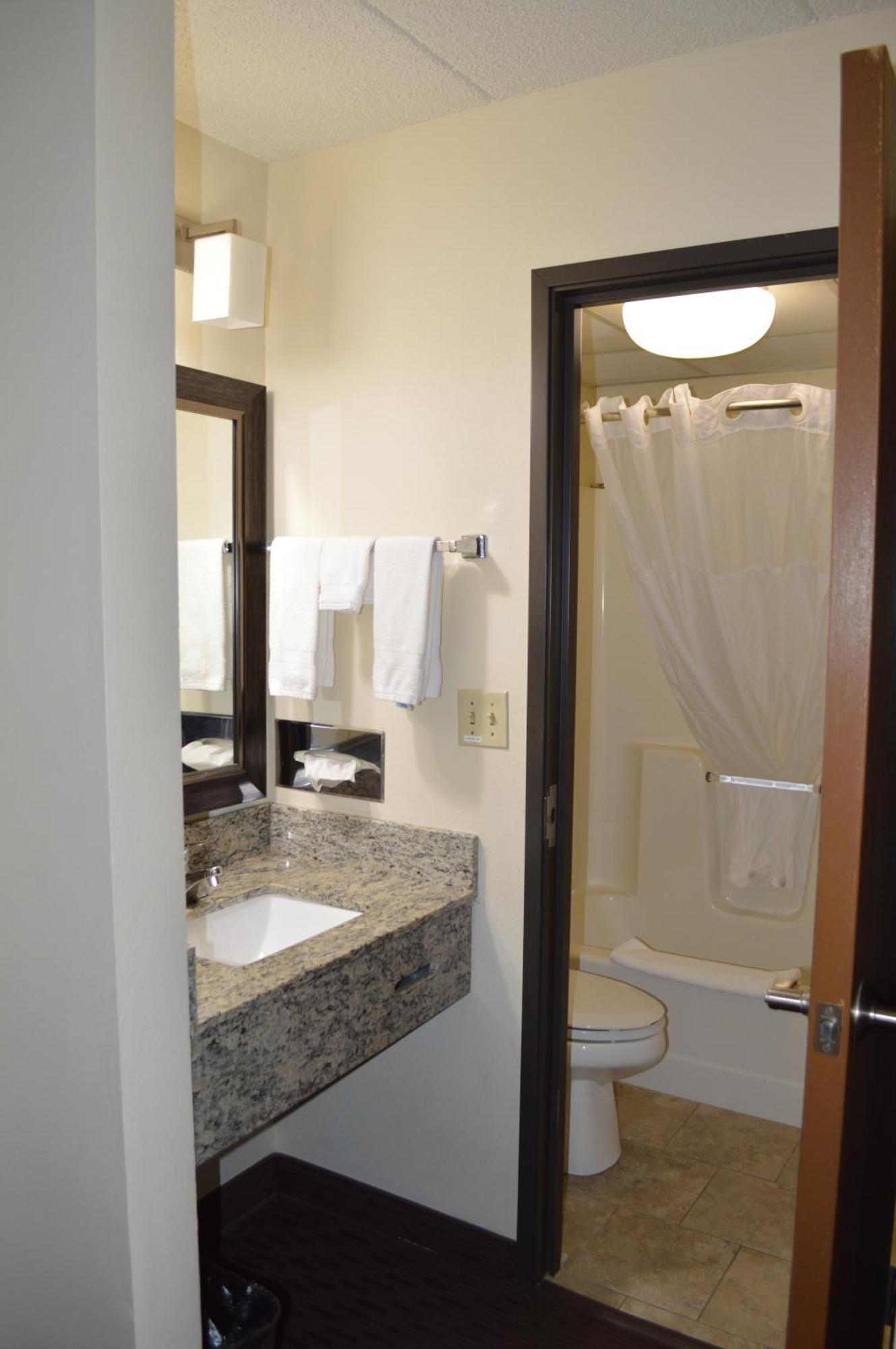 Americinn By Wyndham Spencer Buitenkant foto